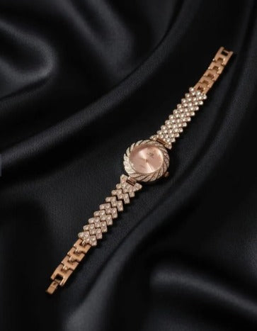 Women's Rose Gold Quartz Watch with Diamond Chain Strap
